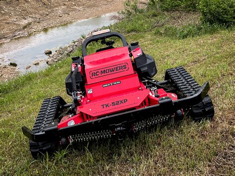 remote control lawn mower with tracks.